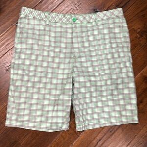 IZOD Men’s Plaid Golf Shorts size 42 Big & Tall